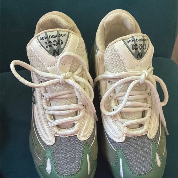 New Balance 1000 Sneakers - Picture 3 of 5